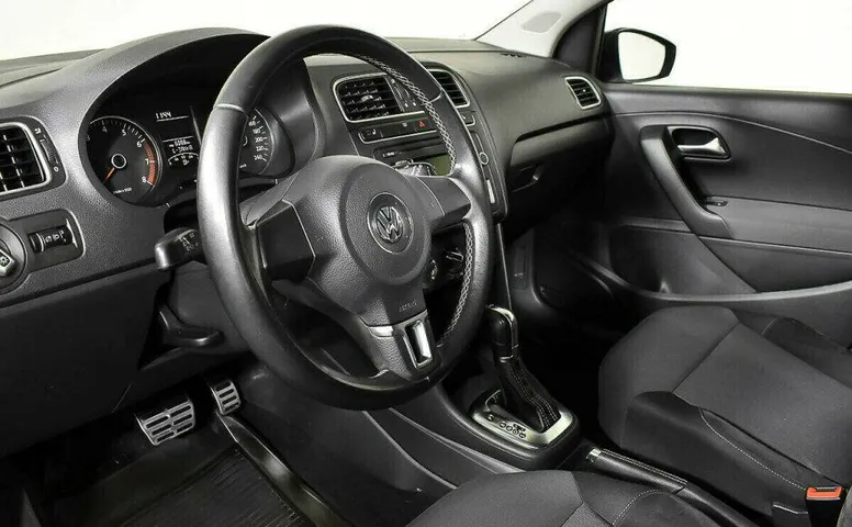 Volkswagen Polo 1.4 Робот