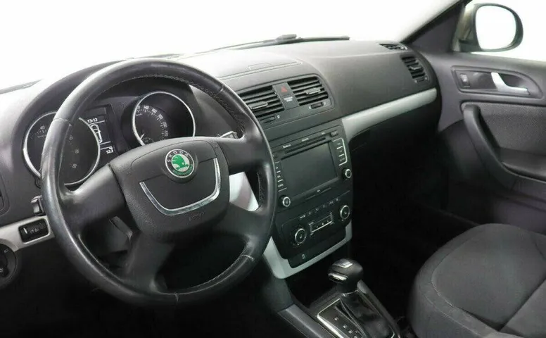 Skoda Yeti 1.2 Робот