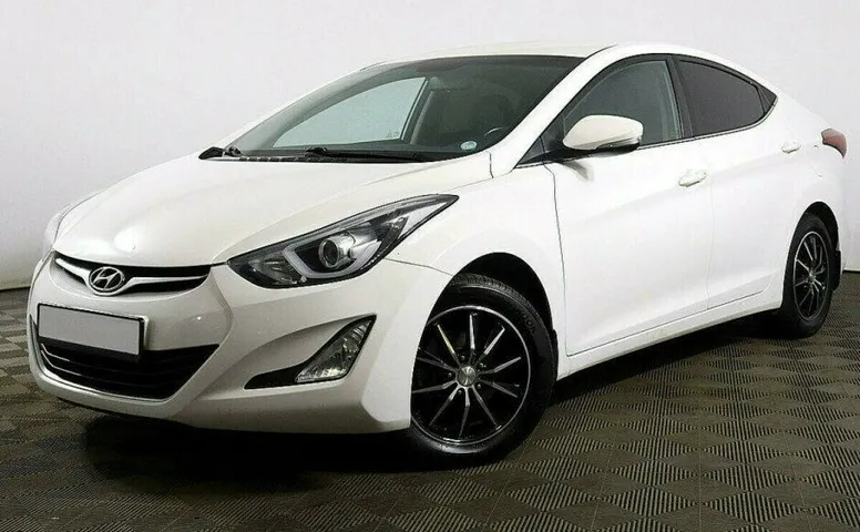 Hyundai Elantra 1.8 Автомат