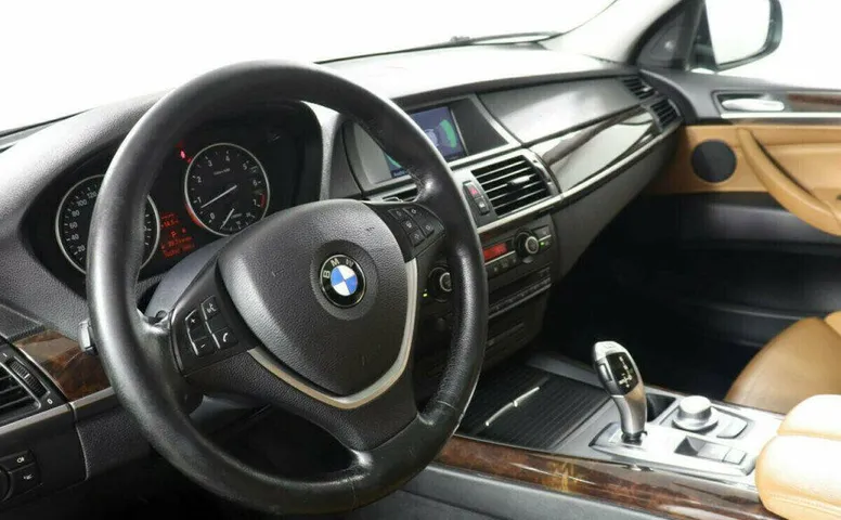 BMW X5 4.8 Автомат