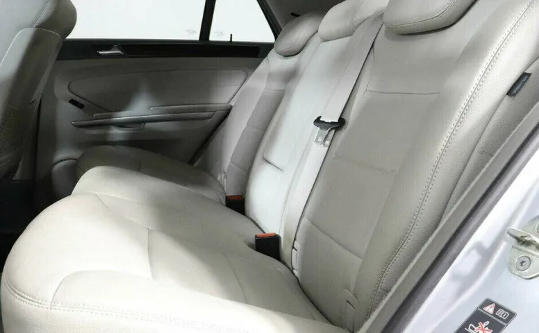 Mercedes-Benz M-Класс 3.0 Автомат