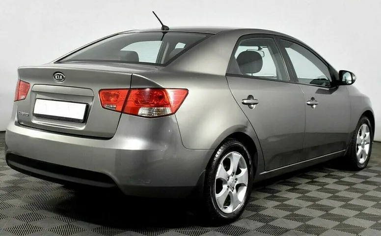 Kia Cerato 1.6 Автомат