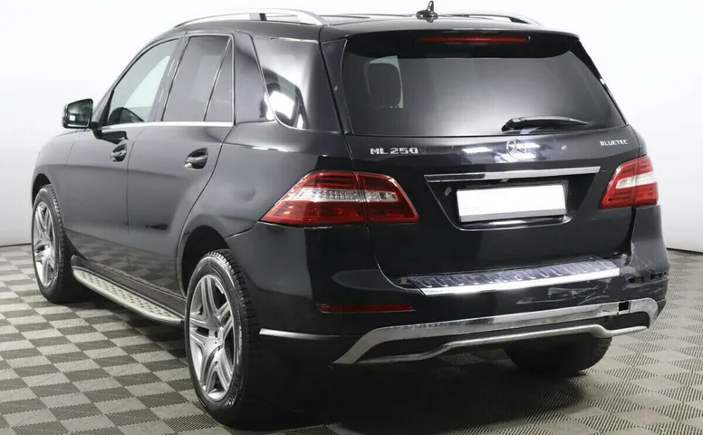 Mercedes-Benz M-Класс III (W166)