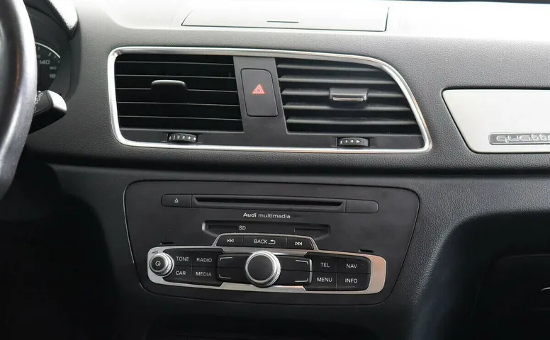 Audi Q3 I (8U)