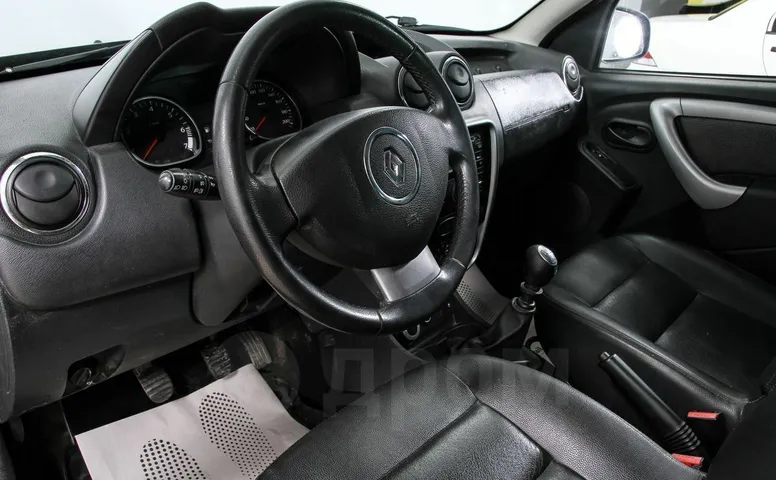 Renault Duster, 1 поколение