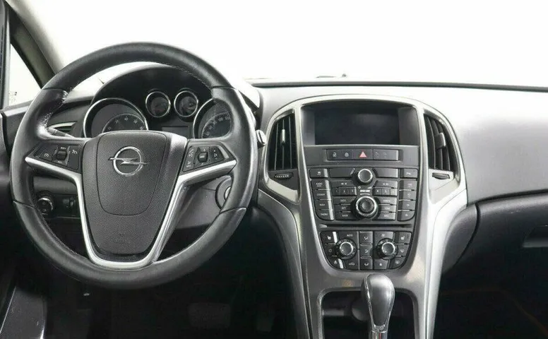 Opel Astra 1.6 Автомат