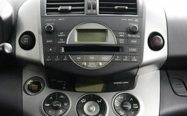 Toyota RAV4 2.0 Автомат