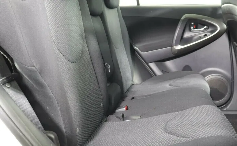 Toyota RAV4 III (XA30) Рестайлинг