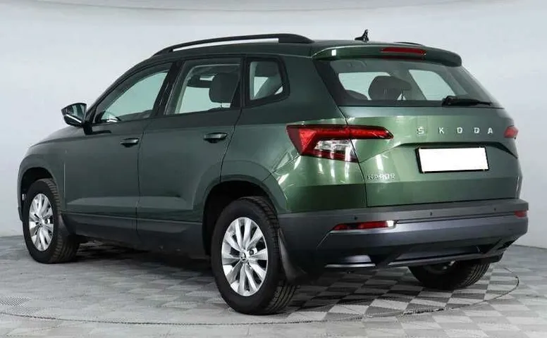 Skoda karoq мкпп 2021 с пробегом 11 640 км