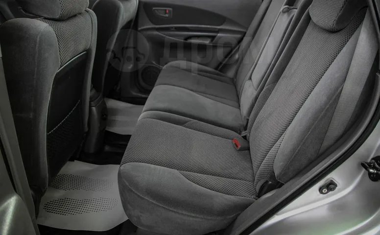 Hyundai Tucson, 1 поколение