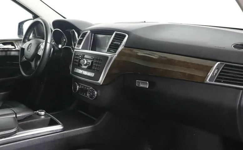 Mercedes-Benz M-Класс III (W166)