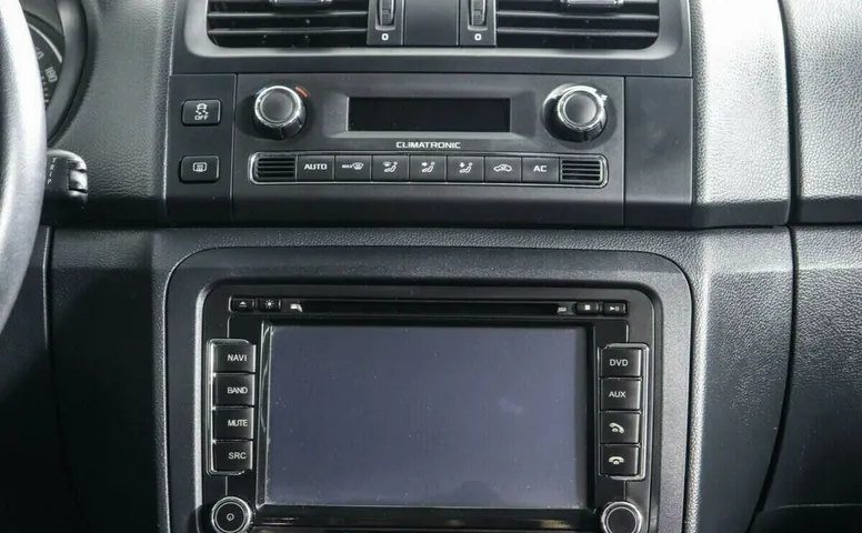 Skoda Fabia II Рестайлинг