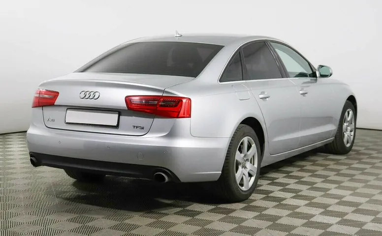 Audi A6 IV (C7)