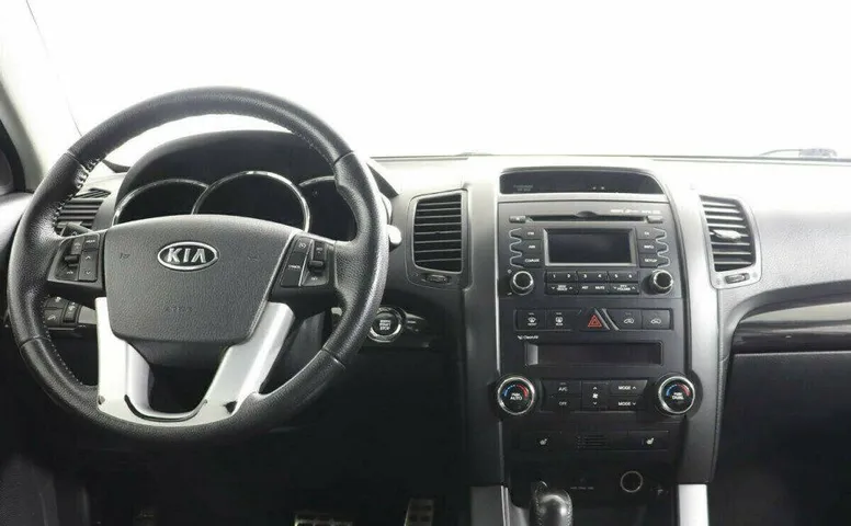 Kia Sorento 2.4 Автомат