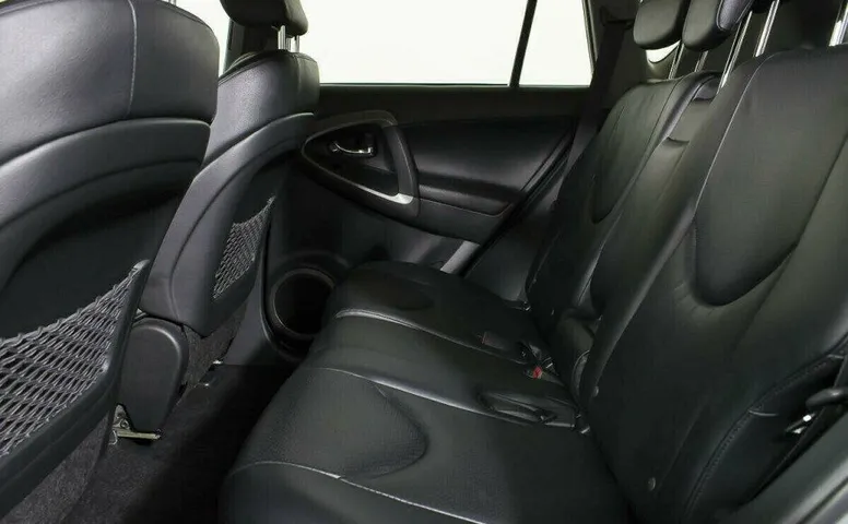 Toyota RAV4 2.0 Автомат