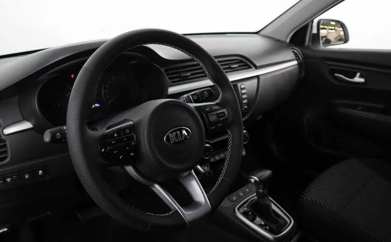 Kia rio x (x-line) акпп 2018 с пробегом 66 179 км