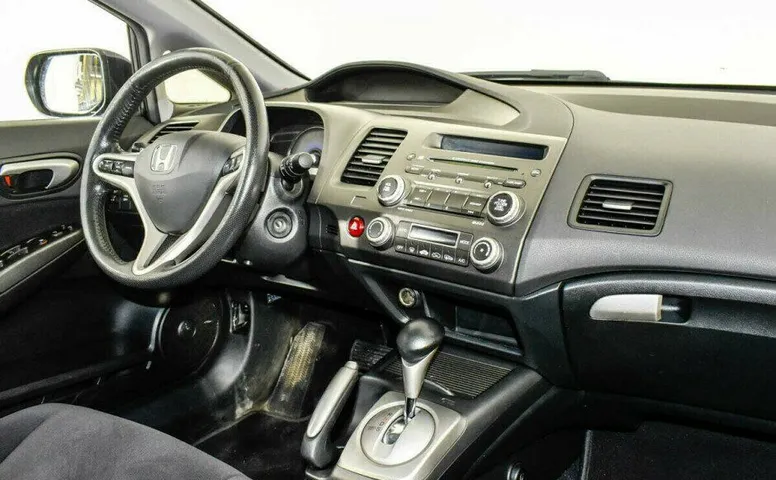 Honda Civic 1.8 Автомат