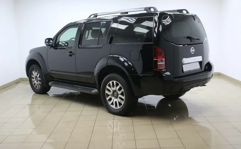 Nissan Pathfinder III Рестайлинг