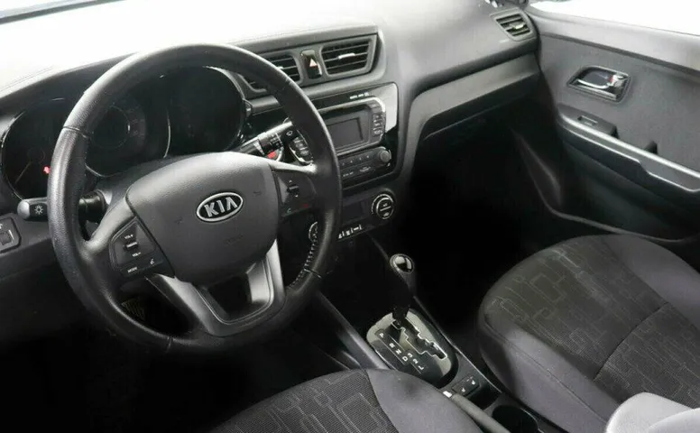 Kia Rio 1.6 Автомат