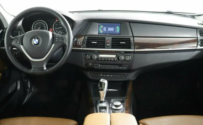 BMW X5 4.8 Автомат