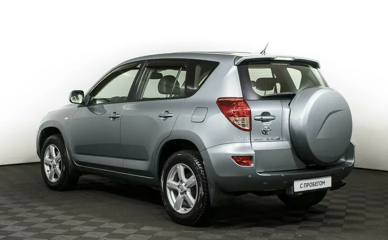 Toyota RAV4 III (XA30)