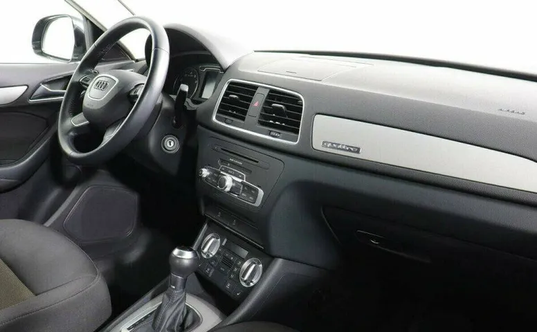 Audi Q3 2.0 Робот