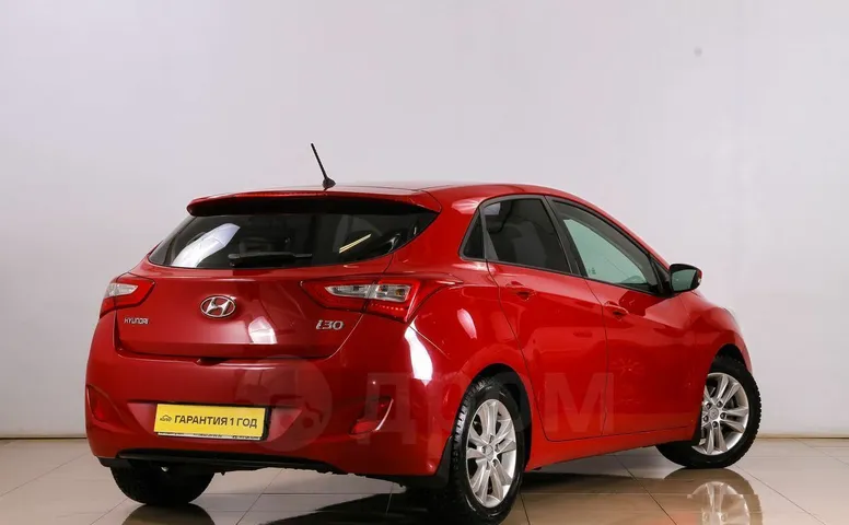 Hyundai i30, 2 поколение