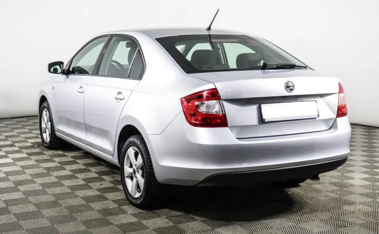 Skoda Rapid