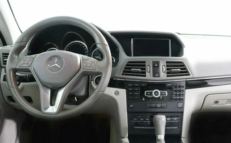 Mercedes-Benz E-Класс 1.8 Автомат