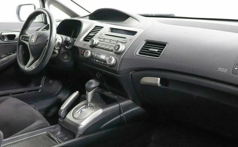 Honda Civic 1.8 Автомат