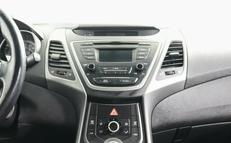 Hyundai Elantra 1.6 Автомат