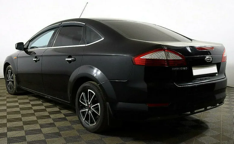 Ford Mondeo IV