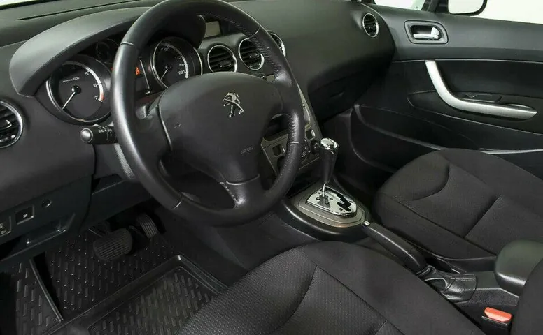 Peugeot 408 1.6 Автомат