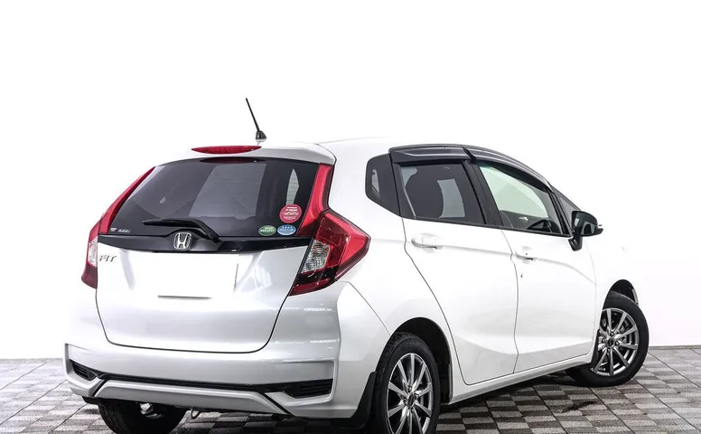 Honda Fit III Рестайлинг