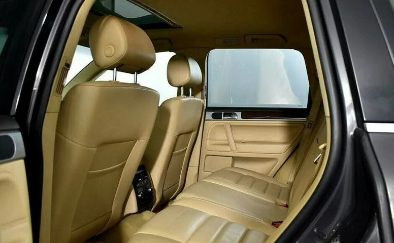 Volkswagen Touareg 3.0 Автомат