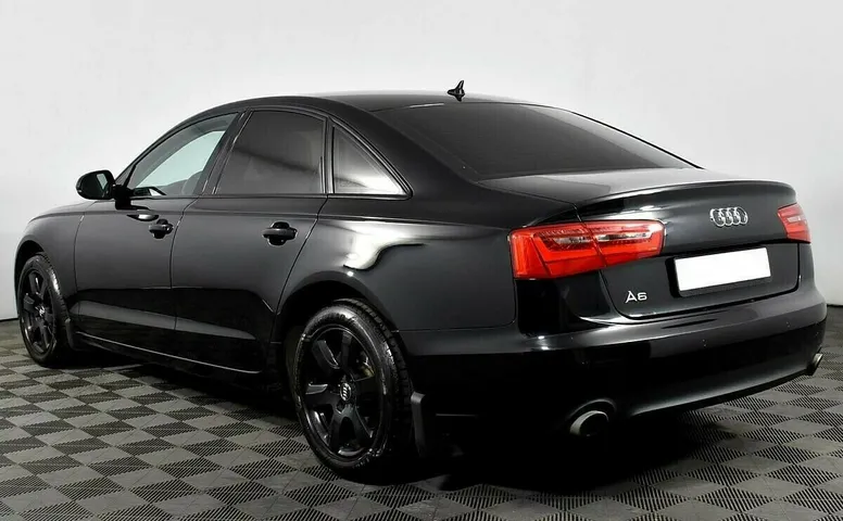 Audi A6 IV (C7)