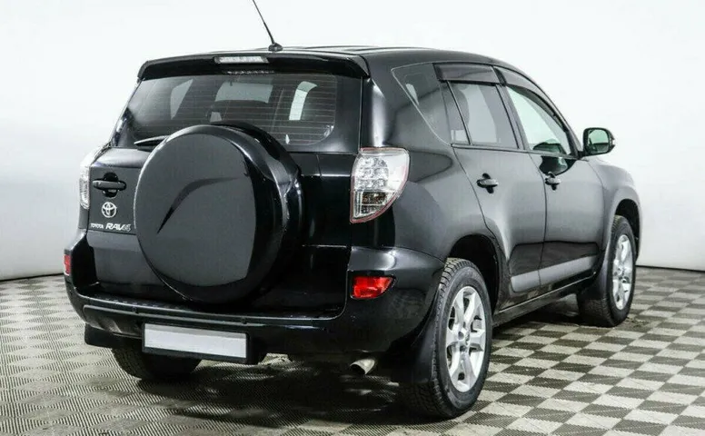 Toyota RAV4 2.0 Вариатор