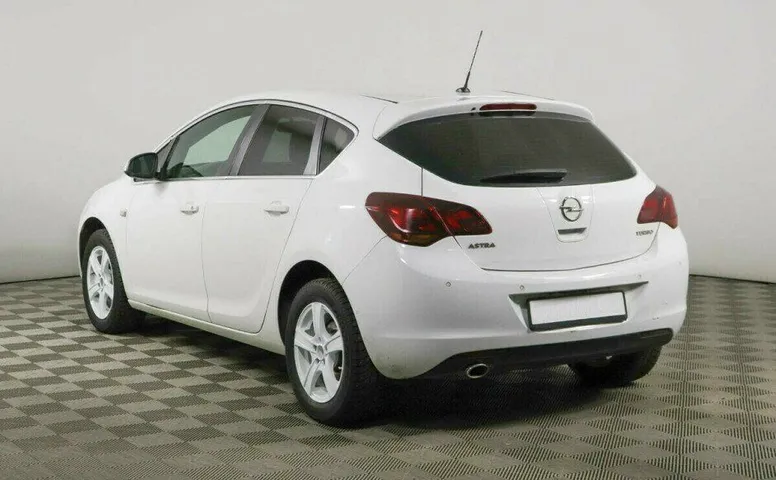 Opel Astra 1.4 Автомат