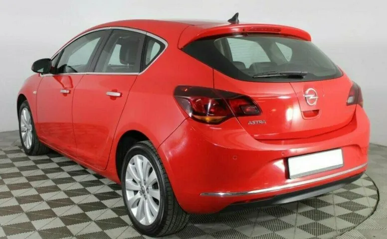 Opel Astra 1.6 Автомат