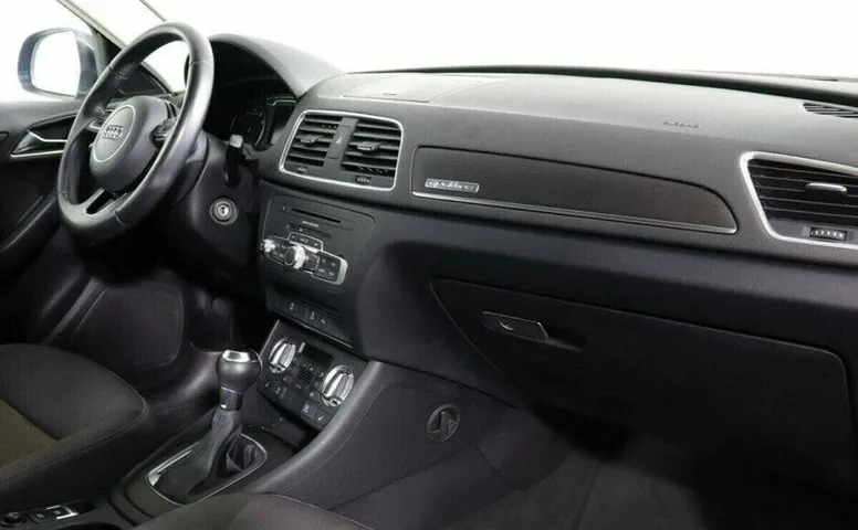 Audi Q3 2.0 Робот