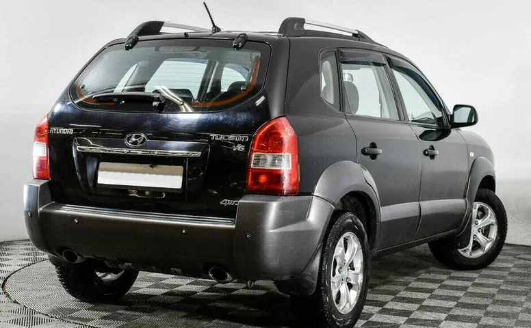 Hyundai Tucson 2.0 Автомат