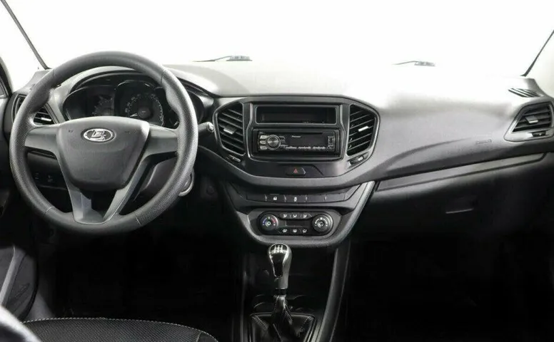 LADA (ВАЗ) Vesta 1.6 Механика