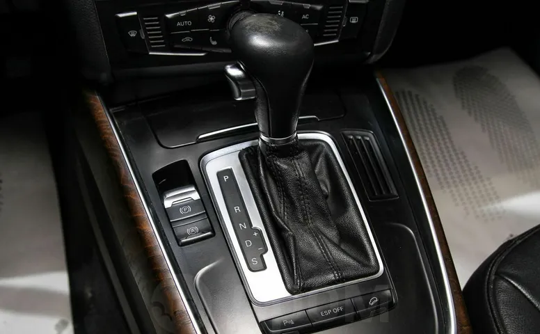 Audi Q5, 1 поколение