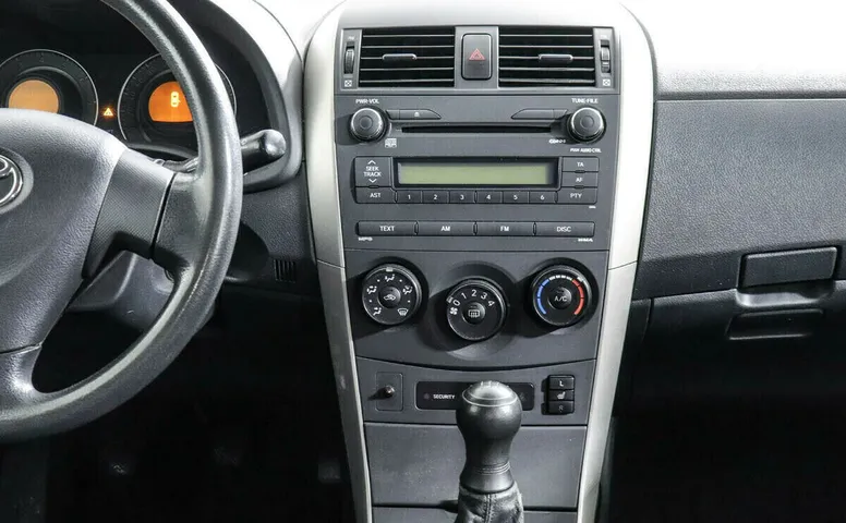 Toyota Corolla X (E140, E150)