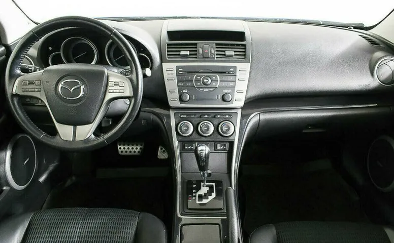 Mazda 6 2.0 Автомат